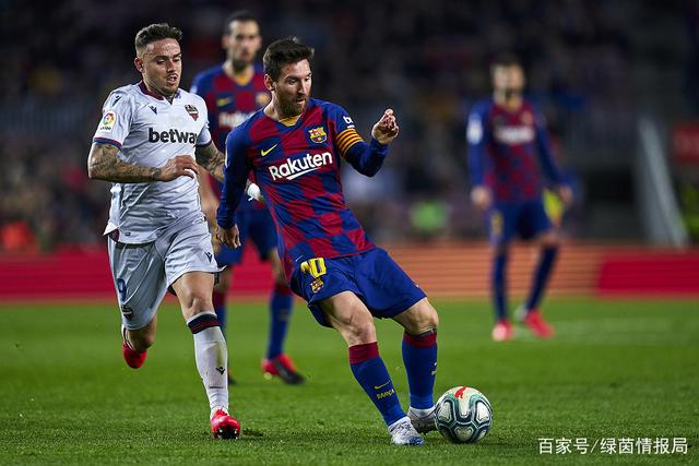 范子铭16+11雷蒙19分 首钢大胜上海总比分1-1